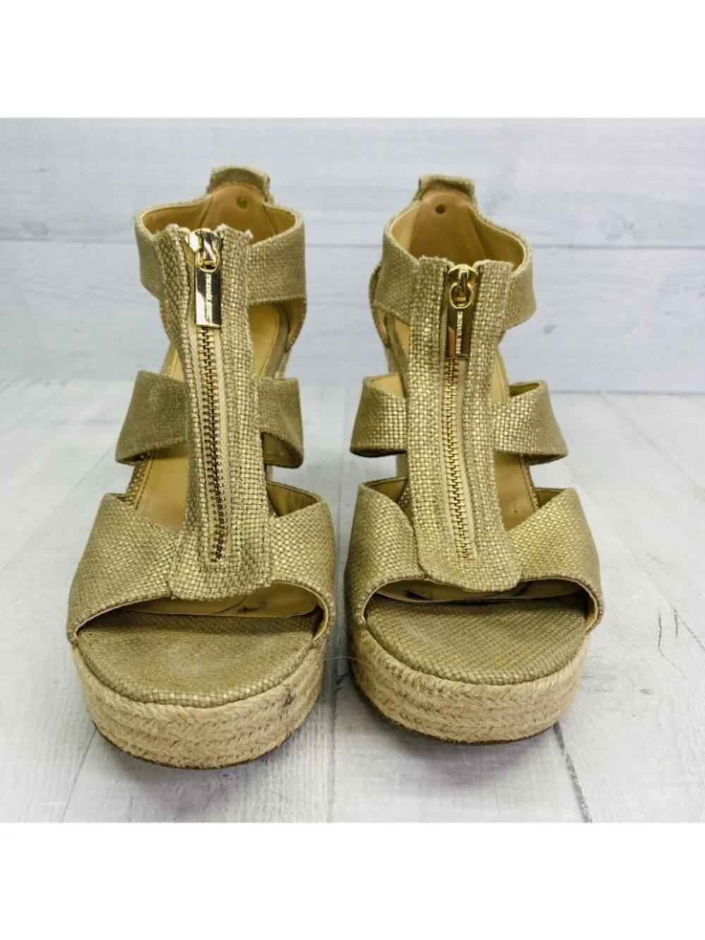 Michael Kors BERKLEY Gold Metallic Canvas Zip Jute Trim Platform Sandal Sz 9.5 M